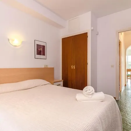 Club Villamar - Lombok Willa Lloret de Mar